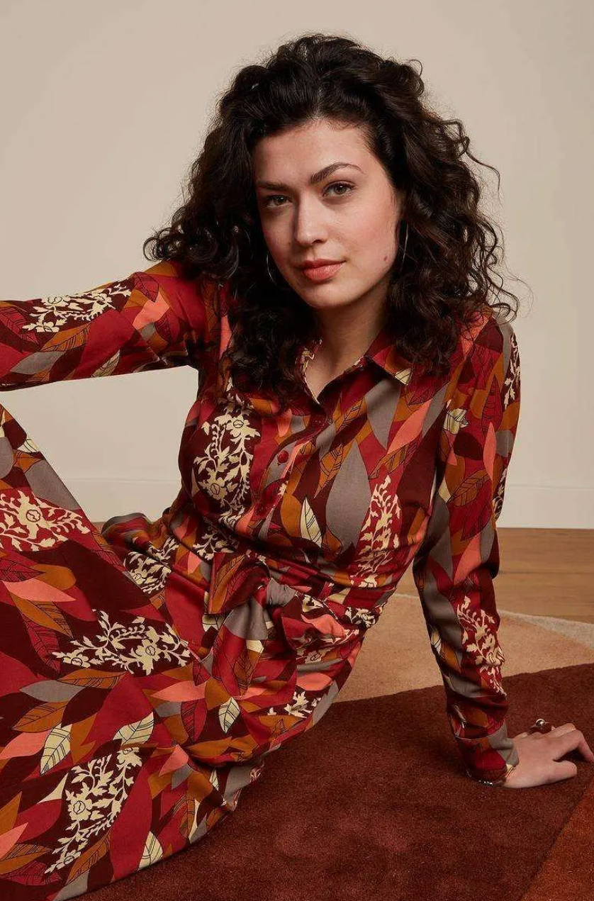 Bildschirmfoto-2022-08-28-um-17-58-31 King Louie Sheeva Dress Temple Blusenkleid in Weinrot + Braun - SALE