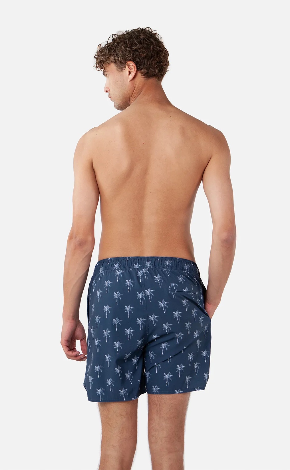 Barts Bernadou Badeshorts in Navy Blau mit Palmen Allover Barts Bernadou Badeshorts in Navy Blau mit Palmen Allover
