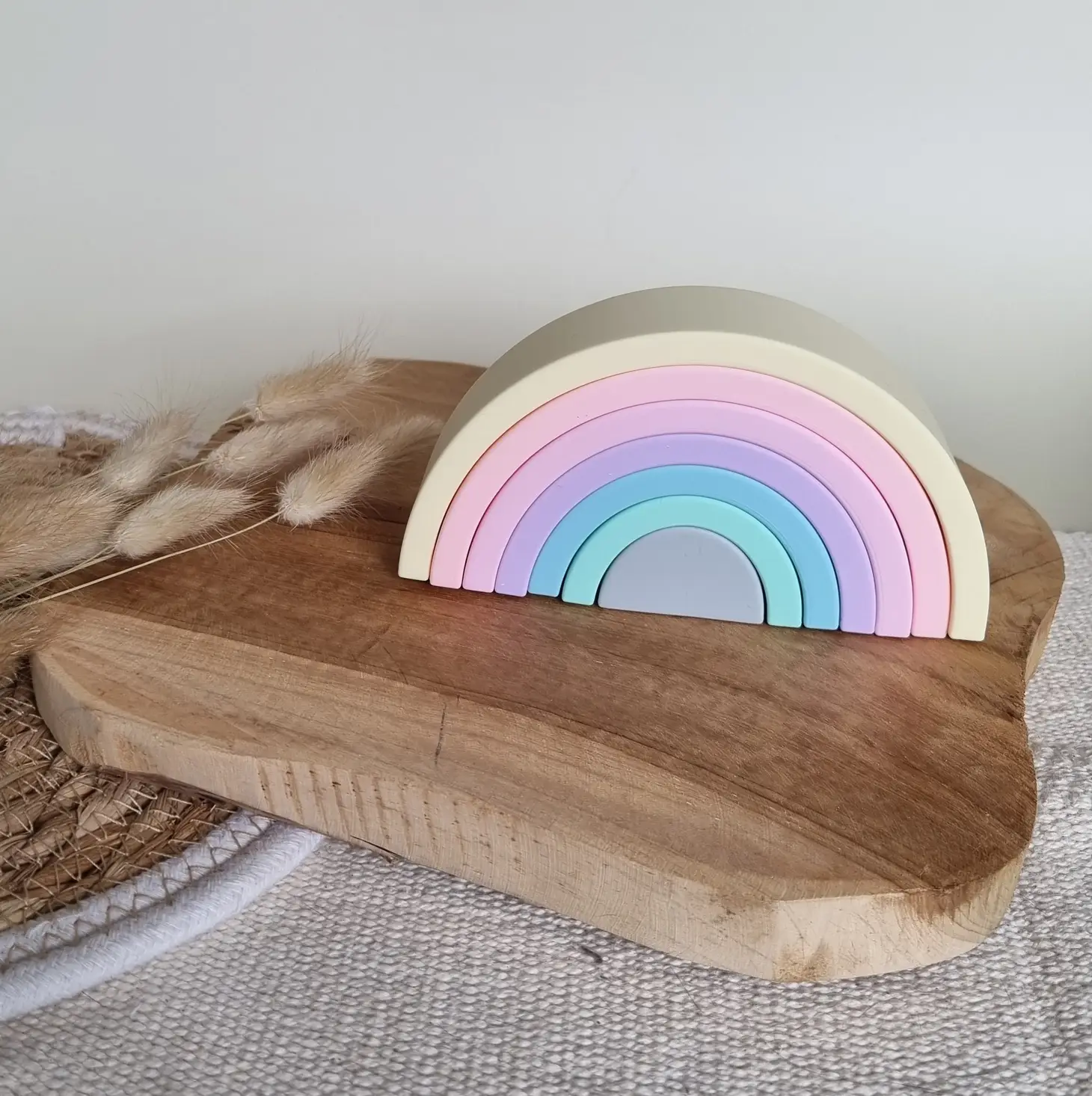 Rammelaartje Sensorische Stapeltoren Regenbogen aus Silikon - Candy - SALE