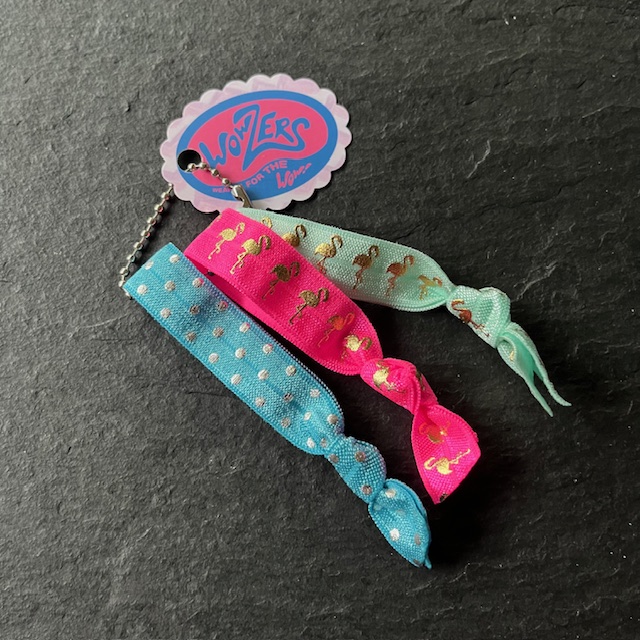 Wowzers Hair Ties Set von 3 Armbänder / Haargummis - Neon Pink & Mint Grün Flamingos Wowzers Hair Ties Set von 3 Armbänder / Haargummis - Neon Pink & Mint Grün Flamingos