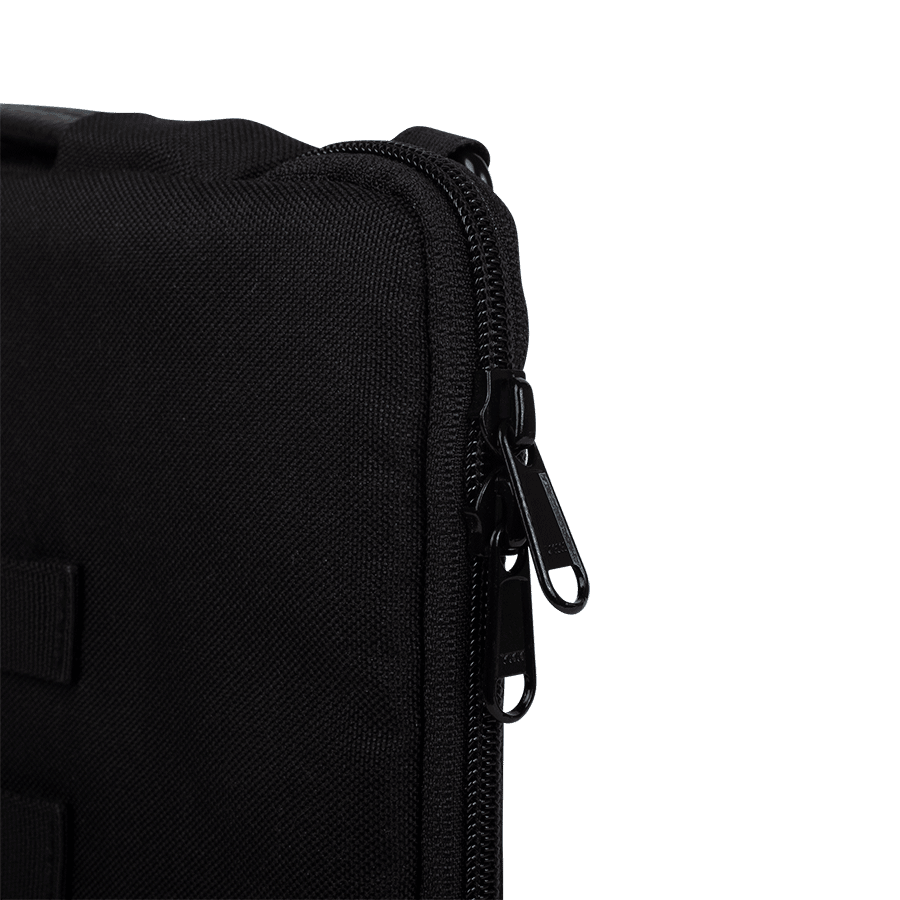 TDM-FW2122-LAPTOP-CASE-15-POUCES-FINANCIAL-DISTRICT-ZIP-BD Cabaia Laptoptasche Laptophülle 15-Zoll - FINANCIAL DISTRICT in schwarz - SALE