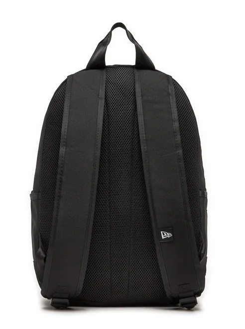 New Era Cap Rucksack New Era Day Pack 22L Backpack in Schwarz New Era Cap Rucksack New Era Day Pack 22L Backpack in Schwarz
