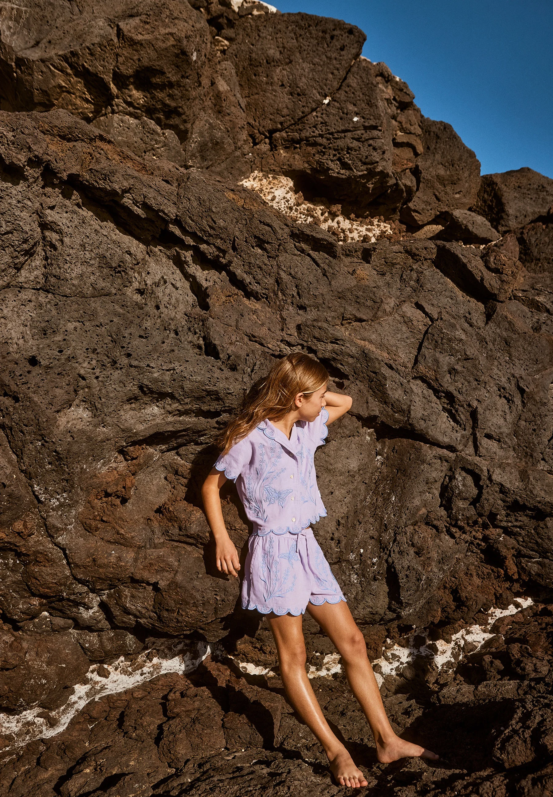 Molo Rosalle Bluse in Pastel Lilac - Flieder mit Blau Stickerei
