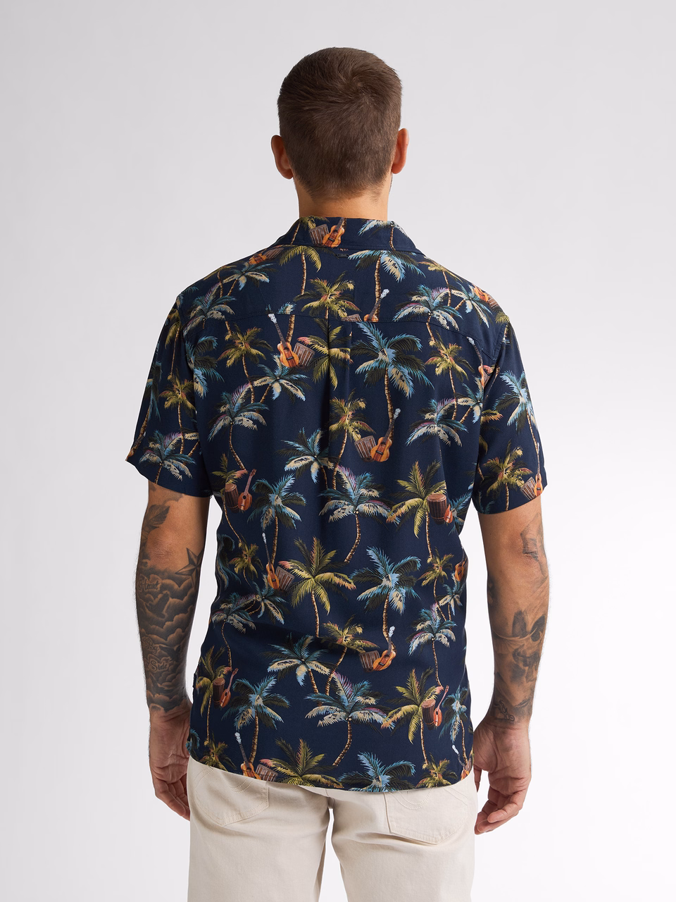 Petrol Industries Hawaii Hemd Seaforest mit All-Over Print in Navy Blau