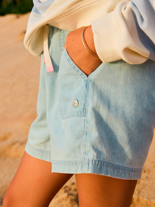 Roxy Call On Me - Denim-Shorts für Mädchen in Hellblau Roxy Call On Me - Denim-Shorts für Mädchen in Hellblau