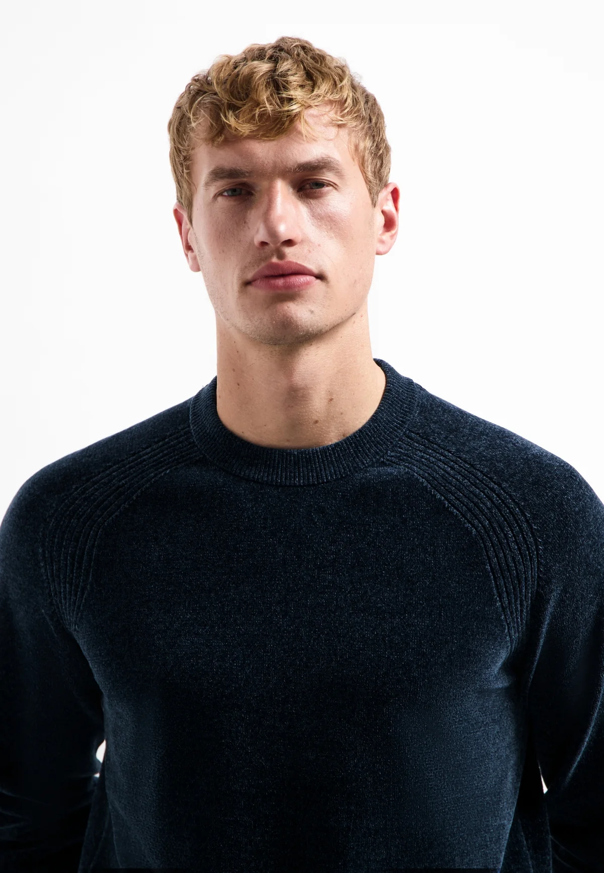 No Excess Chenille Strickpulli Geschmeidig Weich in Night Blau