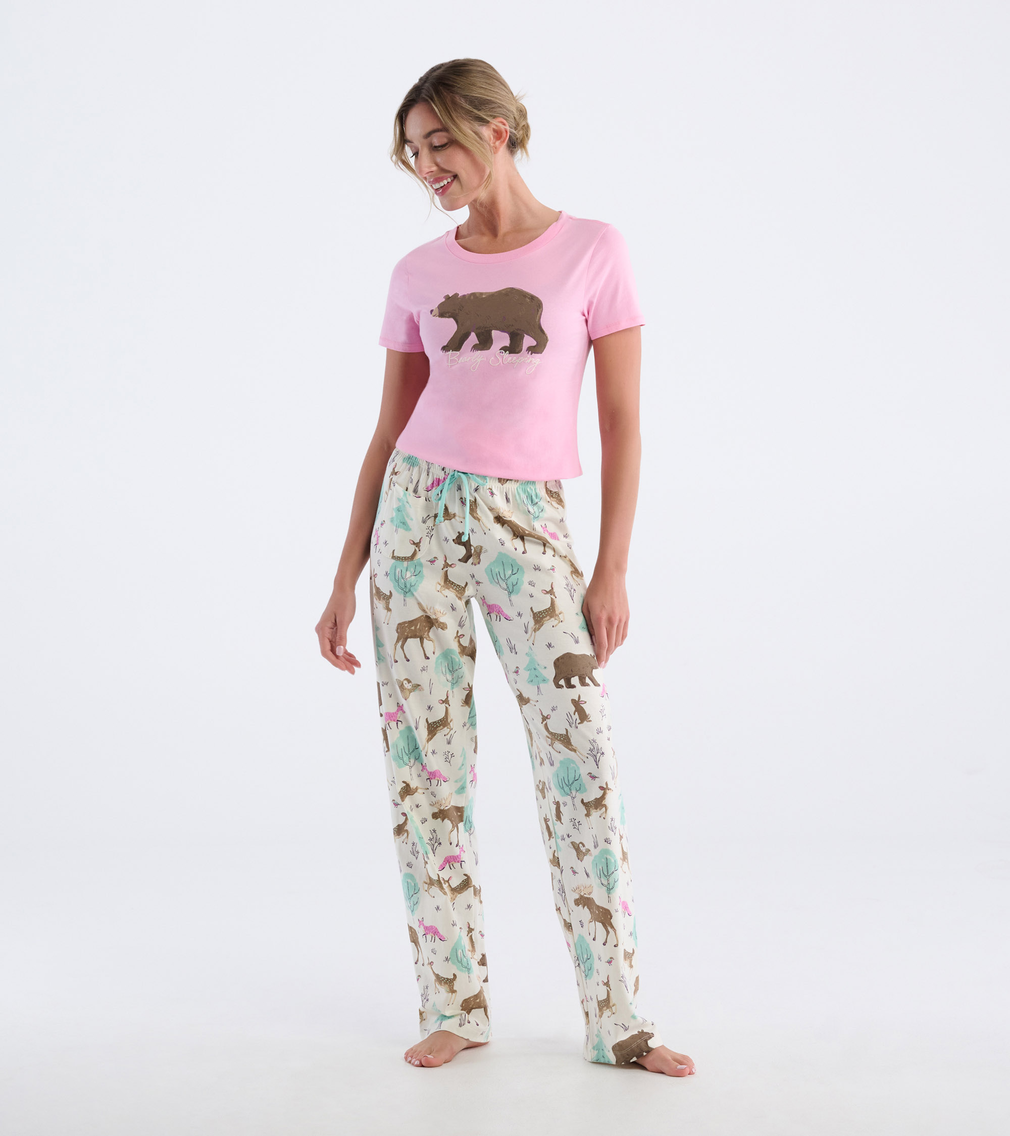 Little Blue House Damen Pajama T-Shirt in Rosa Bearly Sleeping