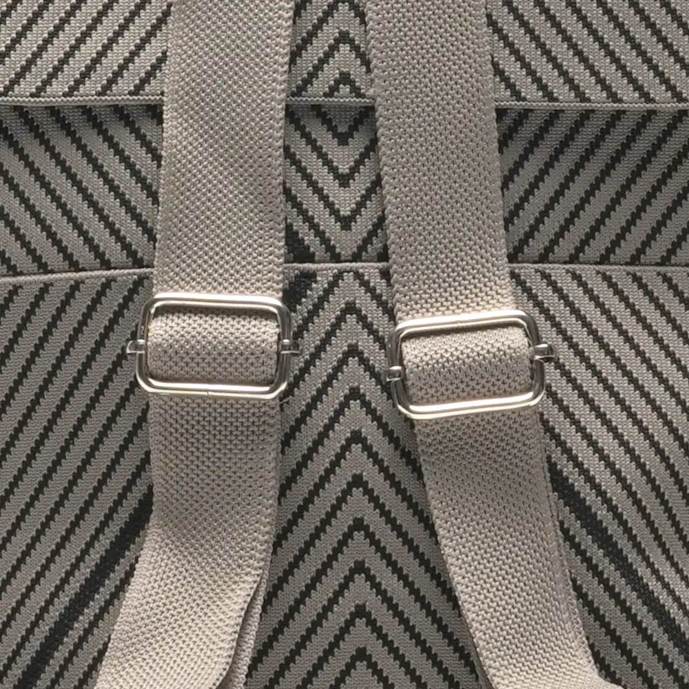 LOT83 Rucksack Romy in Grau & Schwarz Zick Zack LOT83 Rucksack Romy in Grau & Schwarz Zick Zack