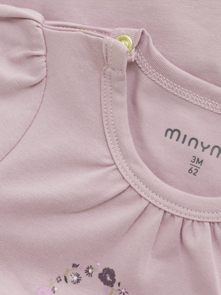 Minymo Langarmbody mit Herzaufdruck in Rosé