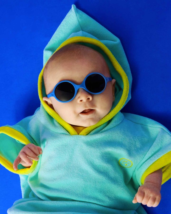 KiETLA Baby-Sonnenbrille Diabola (UV-Schutz 4) mit blauem Rahmen