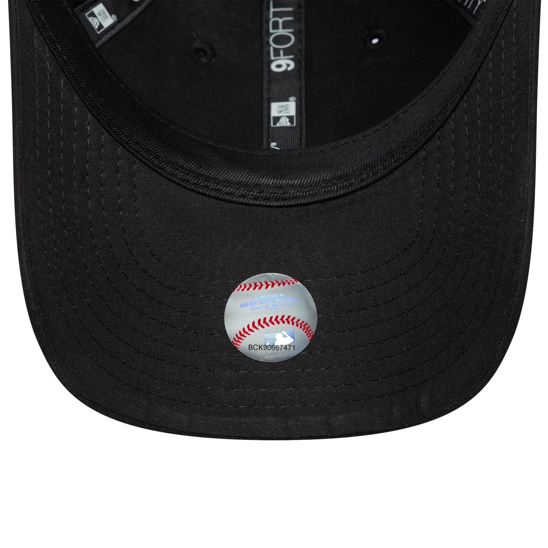 New Era Cap Youth Jugend MLB Flawless New York Yankees 9FORTY Cap in Schwarz