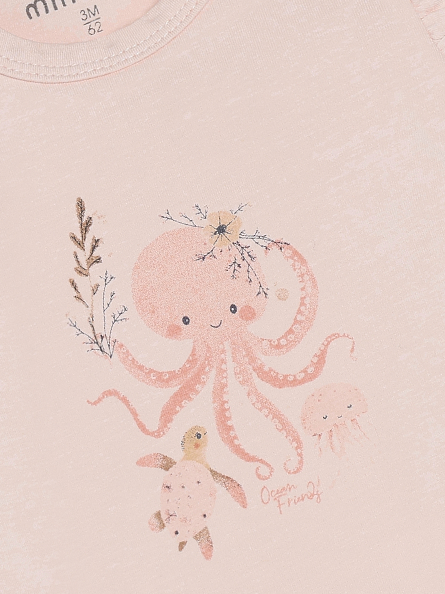 Minymo Kurzarm T-Shirt in Peach Blush - Krake mit Blumen 