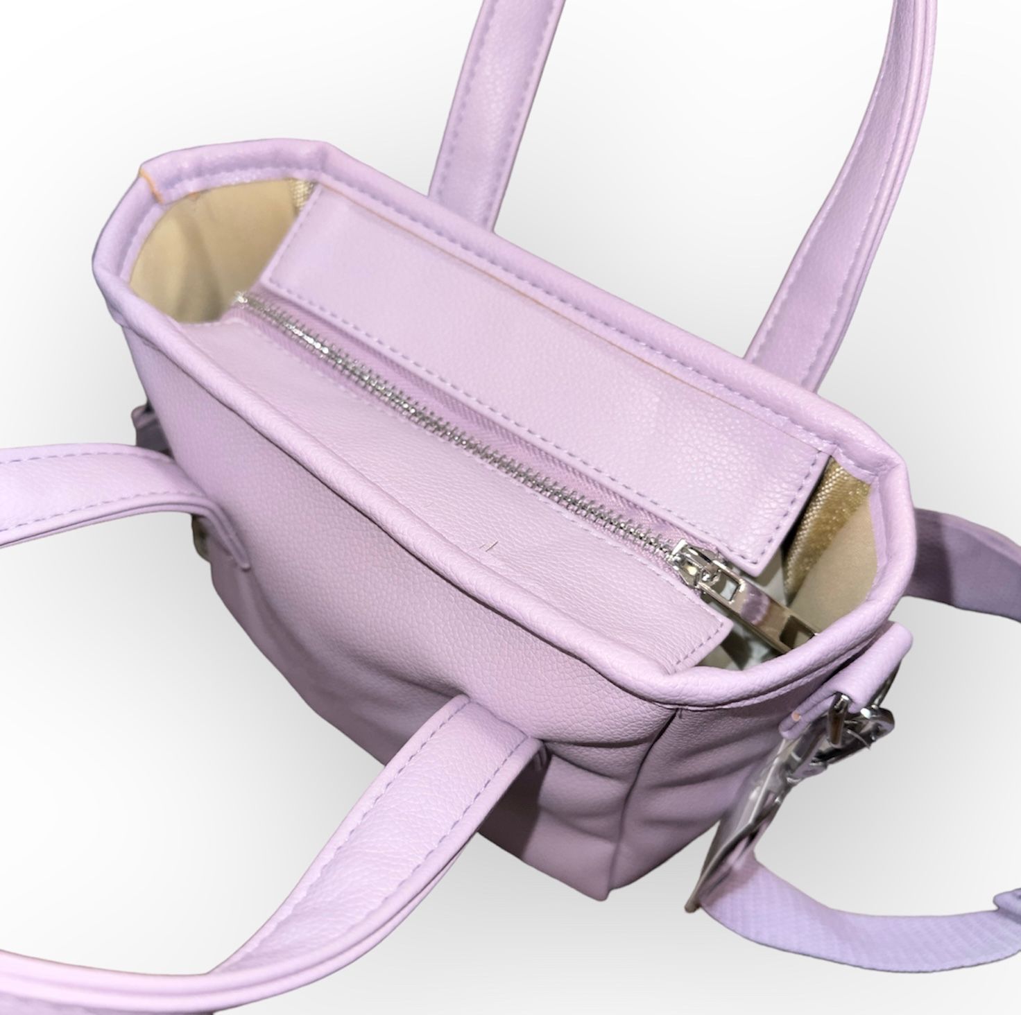 KisMe Kunstleder Umhängetasche mit Henkel und Crossbody Band - Flieder KisMe Kunstleder Umhängetasche mit Henkel und Crossbody Band - Flieder