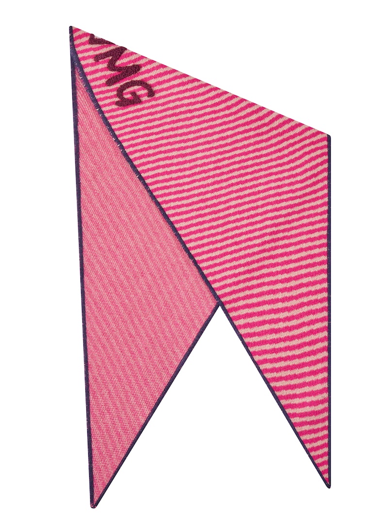 Codello Gestricktes Dreieckstuch mit Strreifen & Herz Stickerei in Pink - OMG Codello Gestricktes Dreieckstuch mit Strreifen & Herz Stickerei in Pink - OMG