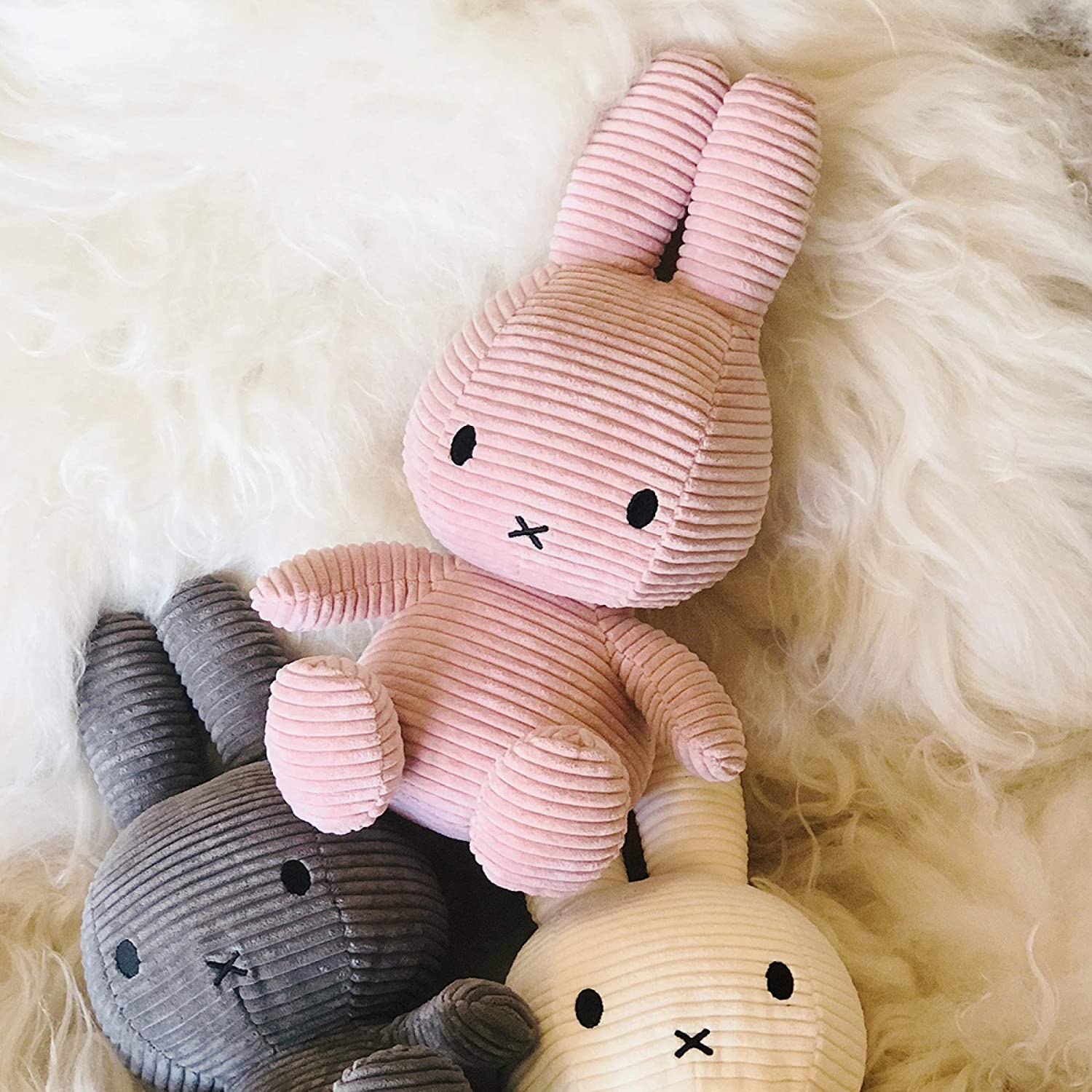 Bon Bon Toys Miffy Stofftier Hase Cord in Rosa