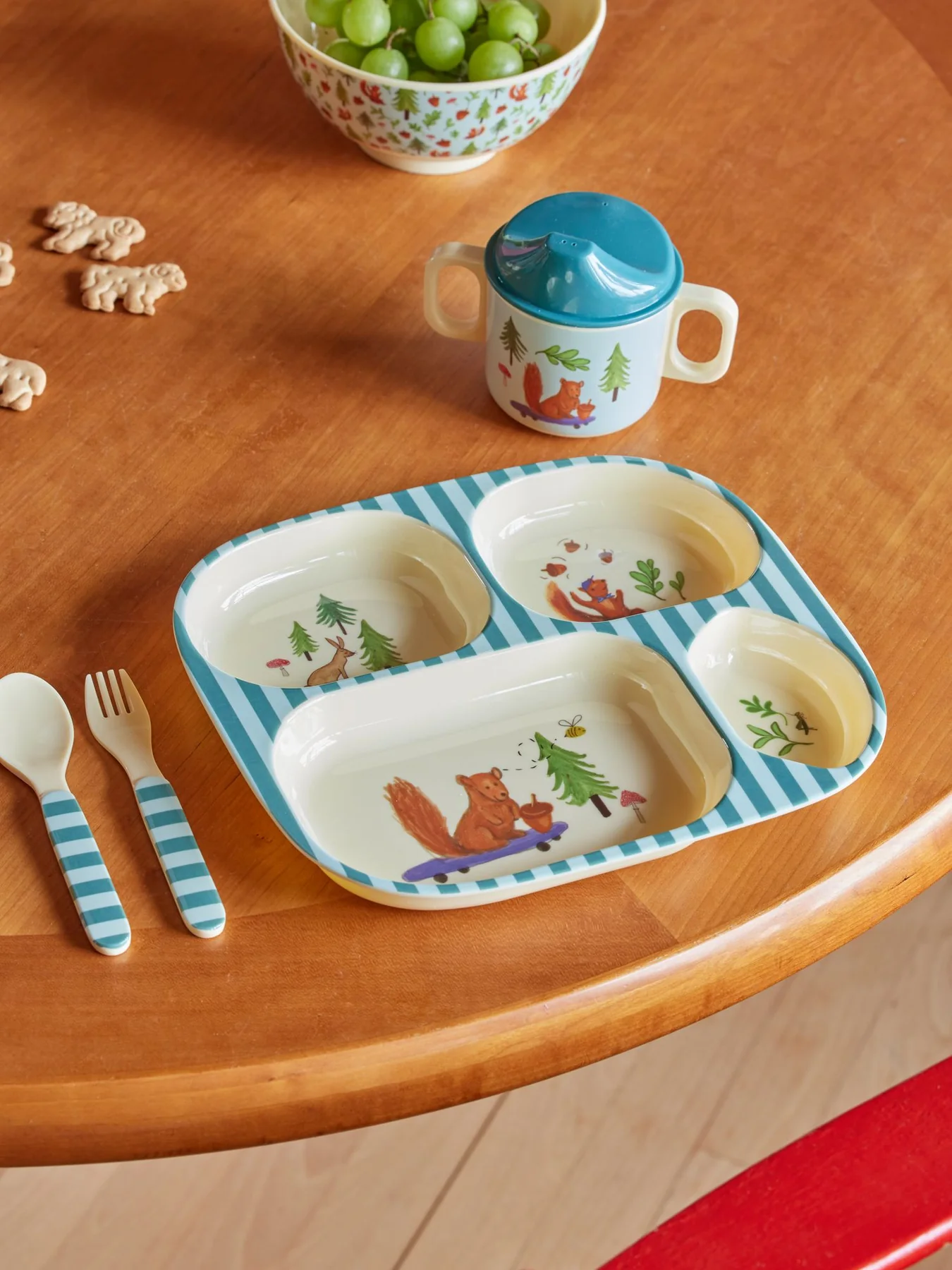 RICE Baby-Geschirrset - Blau - Happy Forest Print - Geschenkbox RICE Baby-Geschirrset - Blau - Happy Forest Print - Geschenkbox