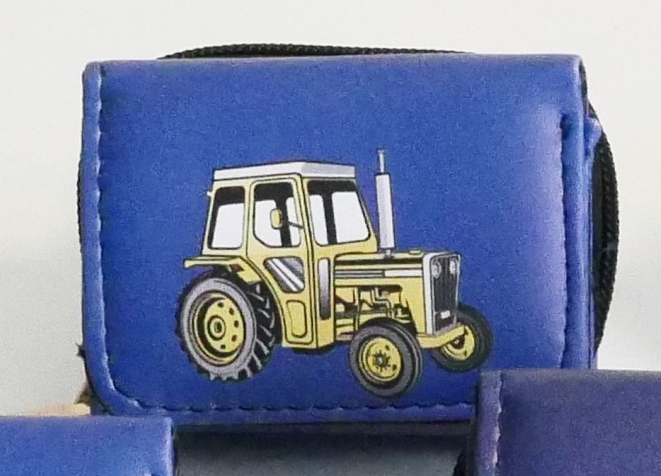 KINDERGELDBEUTEL-BLAU-MIT-TRAKTOR-GELB KisMe Geldbörse Kunstleder in Blau - Traktor in Gelb