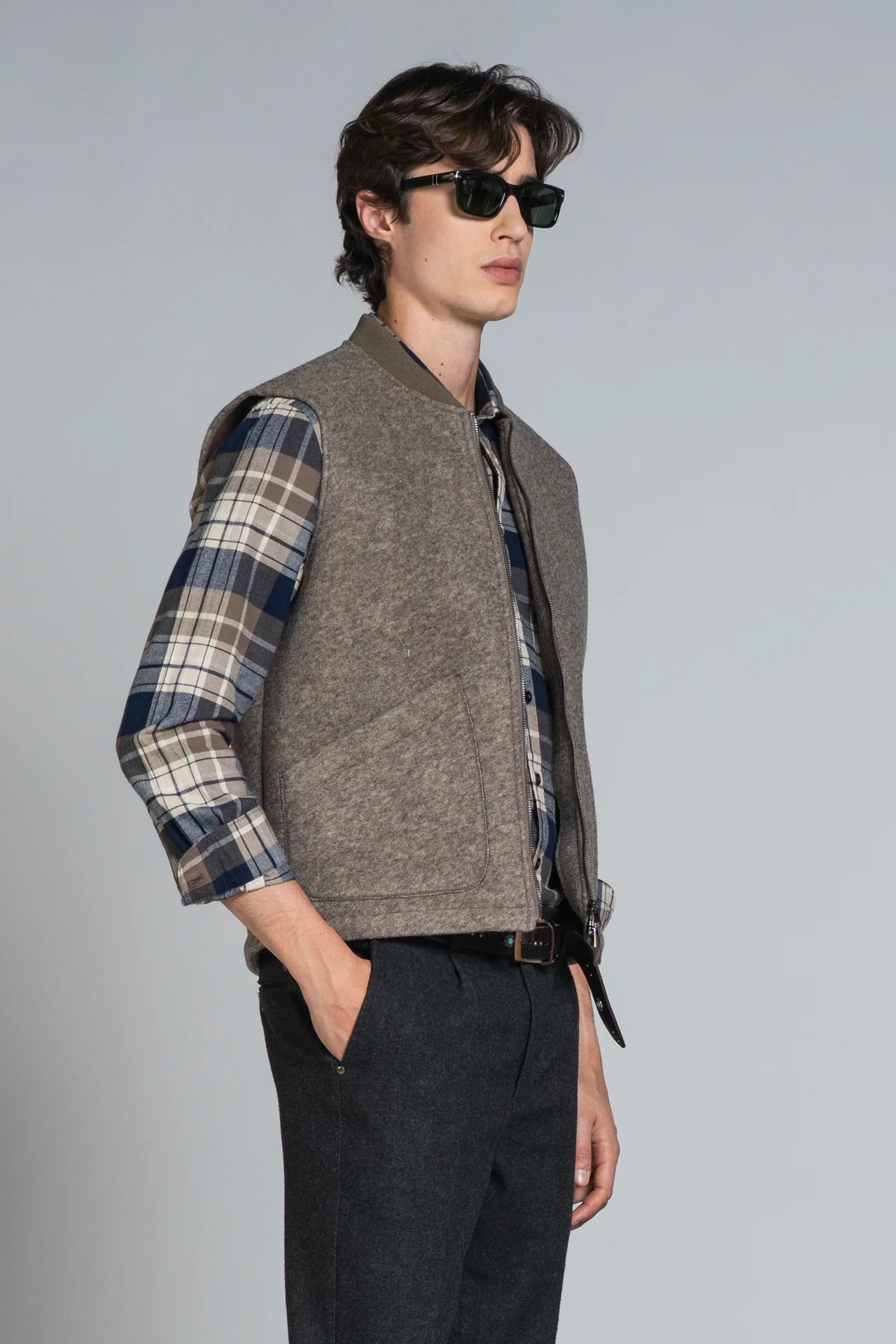 IMPURE Terry Gillet Wollwalk Weste in Taupe Braun