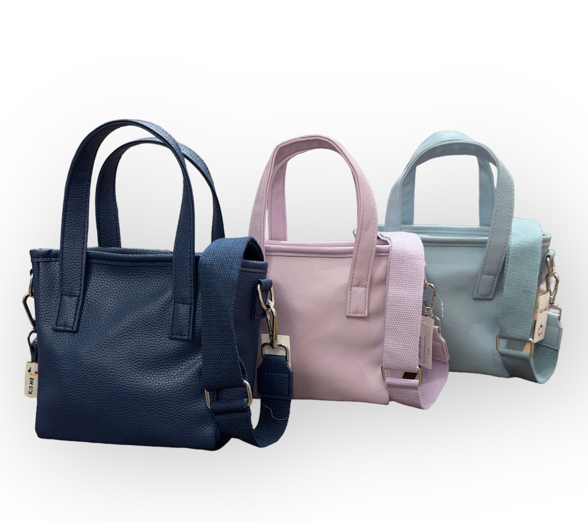 KisMe Kunstleder Umhängetasche mit Henkel und Crossbody Band in Marineblau KisMe Kunstleder Umhängetasche mit Henkel und Crossbody Band in Marineblau