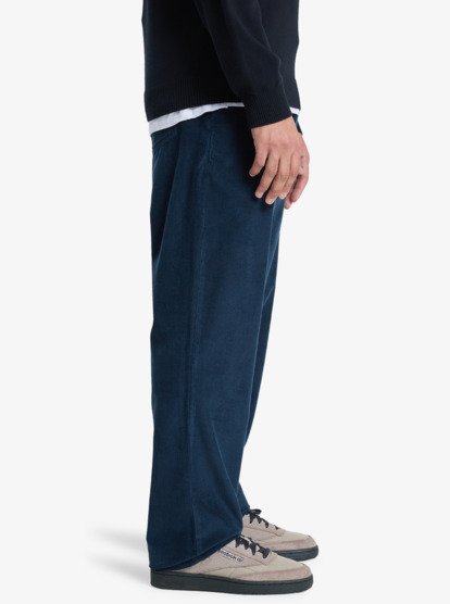 Quiksilver Taxer Regular Cord Hose in Marineblau Navy