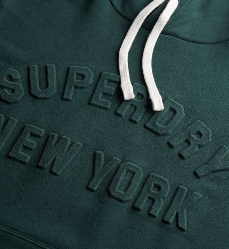 Superdry Herren Athletic Emboss Relax Kapuzenpullover in Enamel Green Superdry Herren Athletic Emboss Relax Kapuzenpullover in Enamel Green
