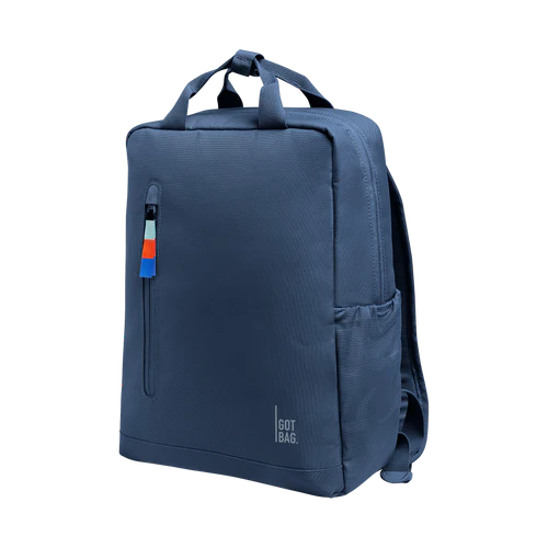 GOT BAG DAYPACK 2.0 OCEAN BLUE - Nachhaltiger Rucksack in Meeresblau GOT BAG DAYPACK 2.0 OCEAN BLUE - Nachhaltiger Rucksack in Meeresblau