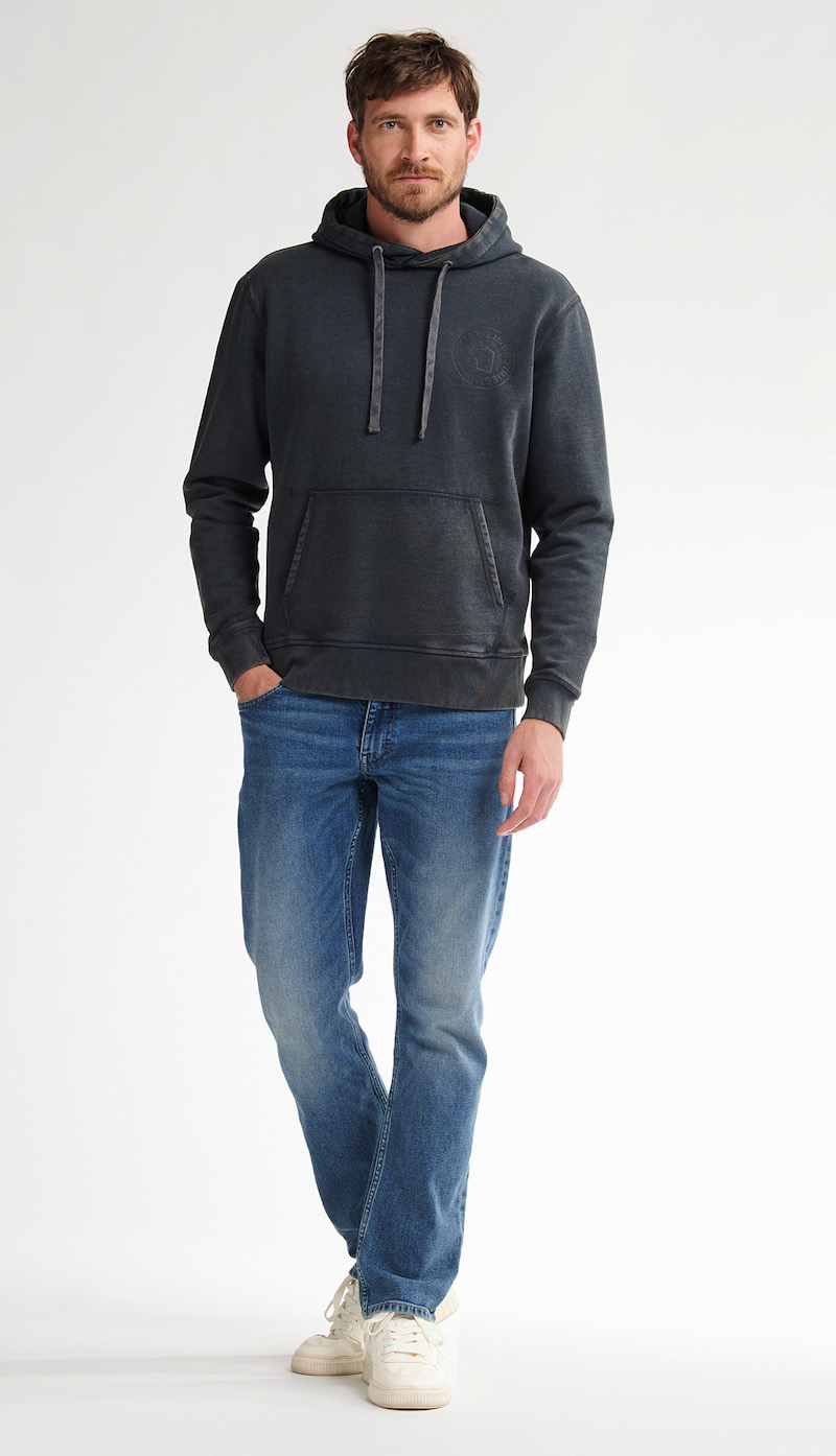 Petrol Industries Herren Kapuzenpullover in Gunmetal Washed Schwarz mit Backprint Petrol Industries Herren Kapuzenpullover in Gunmetal Washed Schwarz mit Backprint