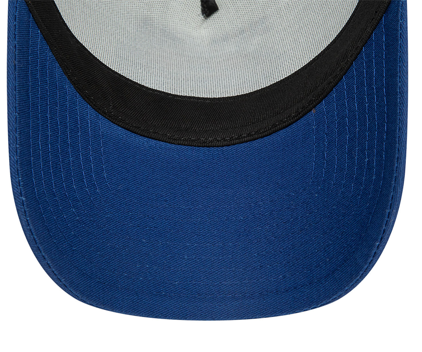 60364171-bottom New Era Food A-Frame Trucker Cap in Blau - Burger & Fries - SALE