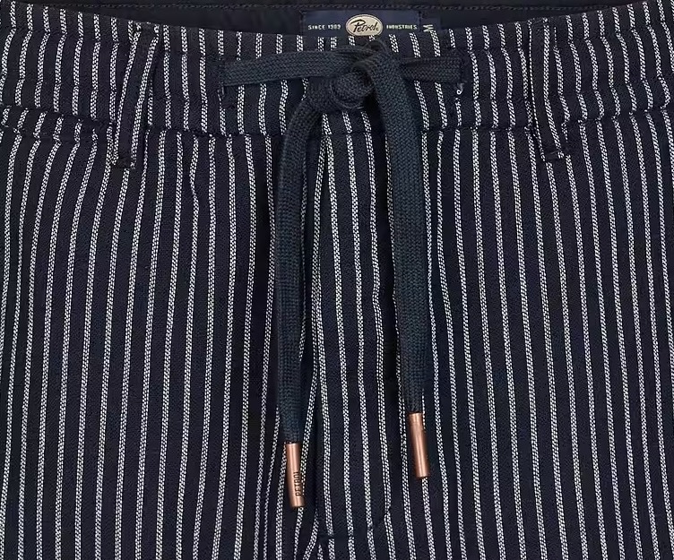 Petrol Industries Herren Chino Short in Navy/Weiß gestreift