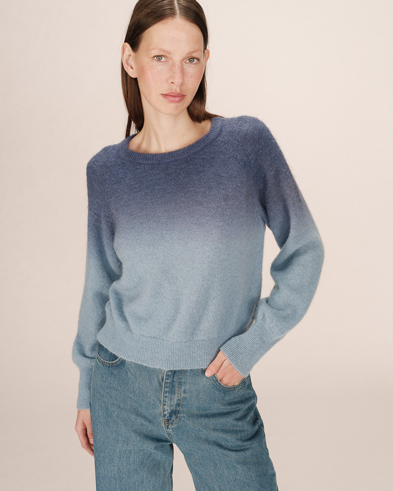 Grace & Mila Sacramento Strickpulli Gradient Farbverlauf in Blau - SALE Grace & Mila Sacramento Strickpulli Gradient Farbverlauf in Blau - SALE