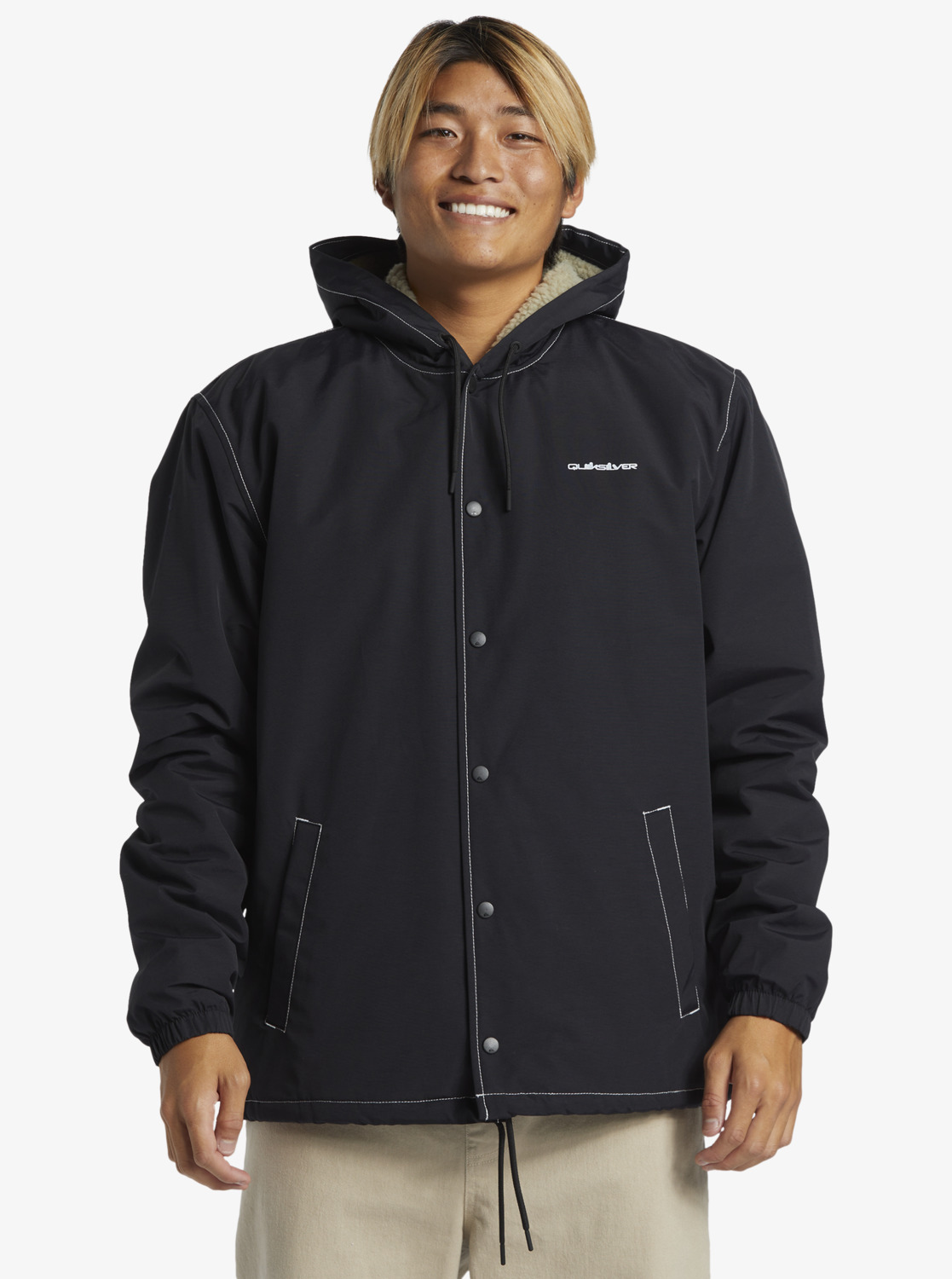 Quiksilver Rain Cloud Coach Jacke mit Kapuze für Herren - Schwarz - SALE Quiksilver Rain Cloud Coach Jacke mit Kapuze für Herren - Schwarz - SALE