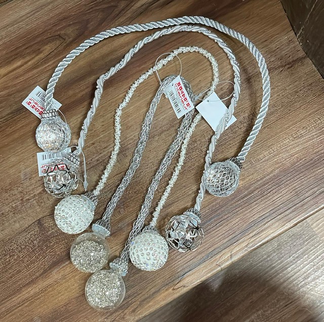 Hoff Interieur Weihnachtsschmuck in Silber - Kugeln - Designauswahl