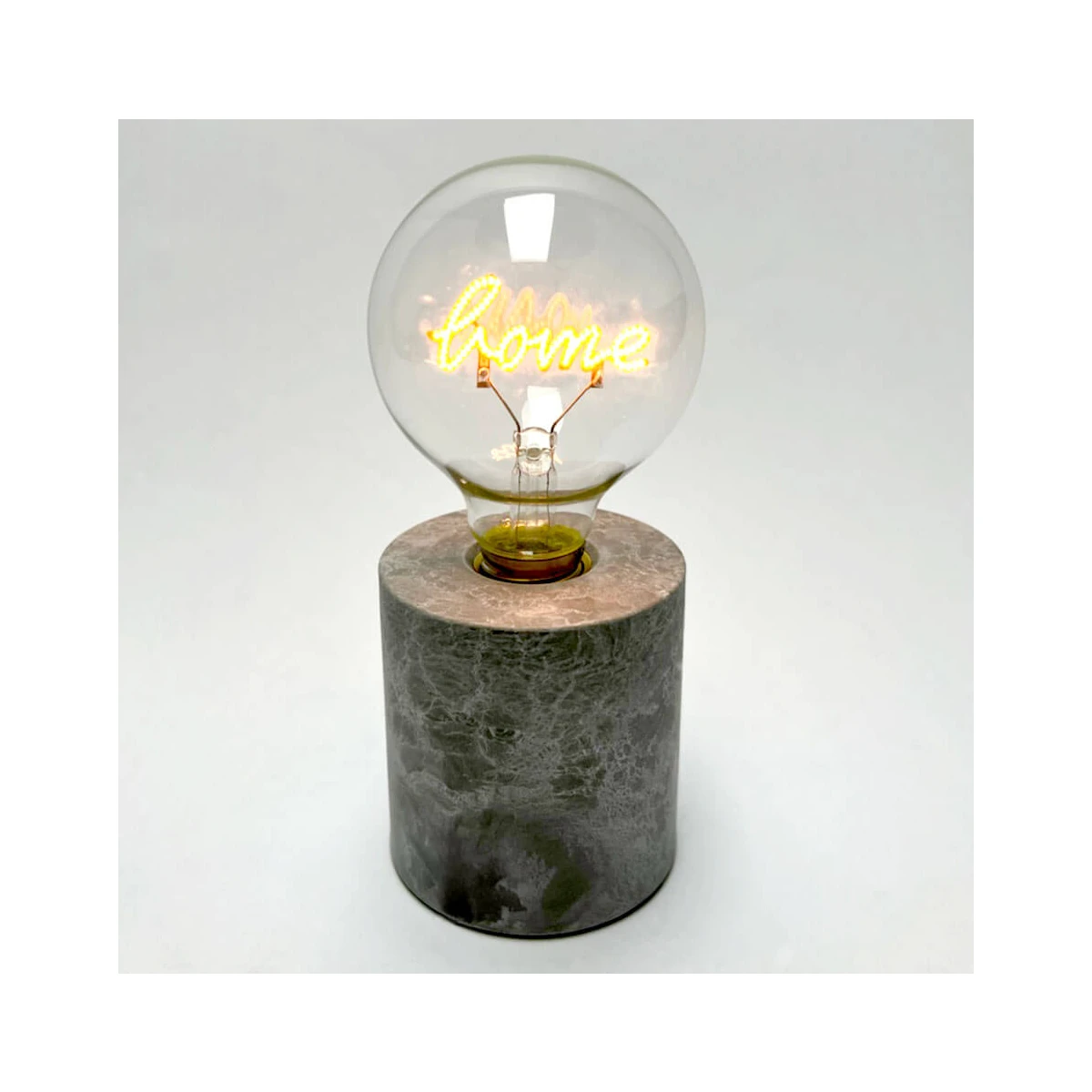 Mea Living Lucia Tischleuchte, Betonoptiksockel mit LED-Lampe in Pink - HOME Mea Living Lucia Tischleuchte, Betonoptiksockel mit LED-Lampe in Pink - HOME