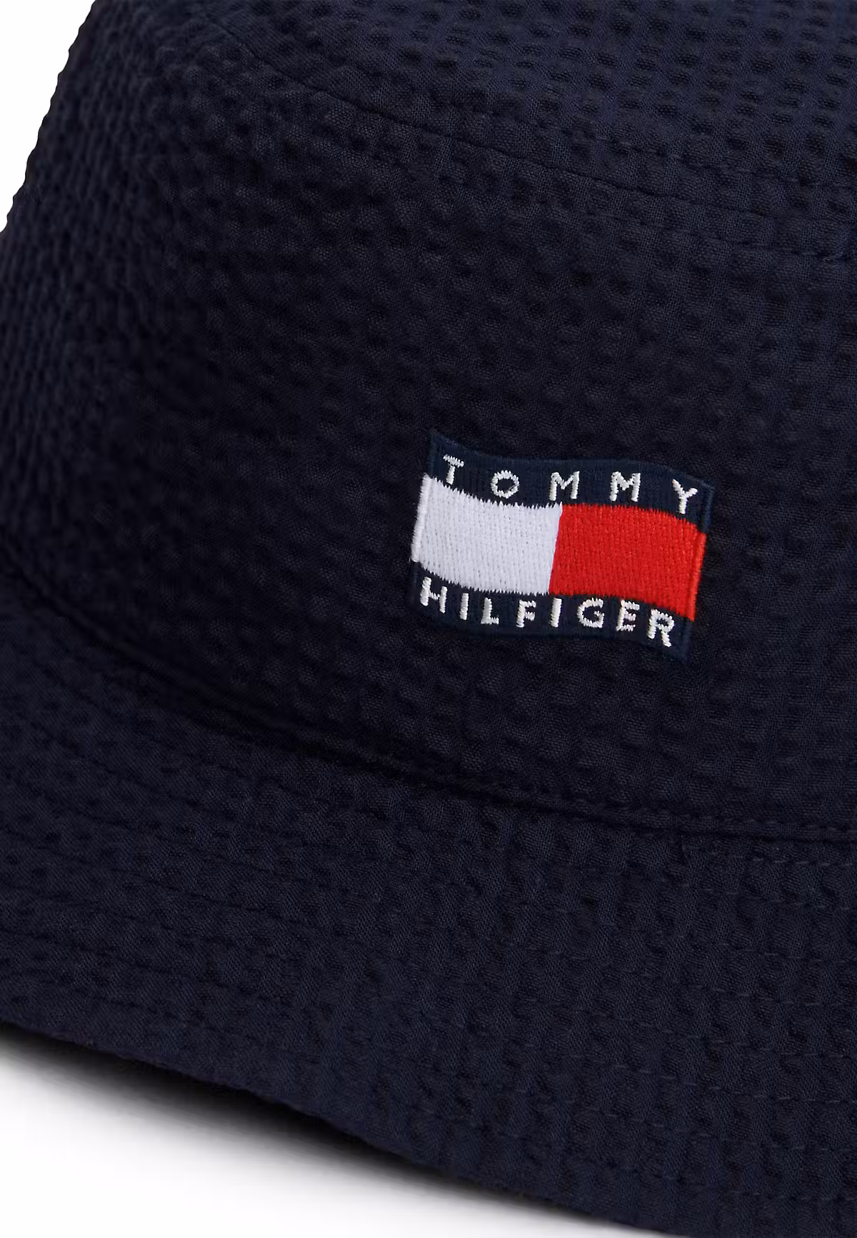 Tommy Hilfiger Wavy Flag Seersucker Bucket Hat in Navy Blau Tommy Hilfiger Wavy Flag Seersucker Bucket Hat in Navy Blau