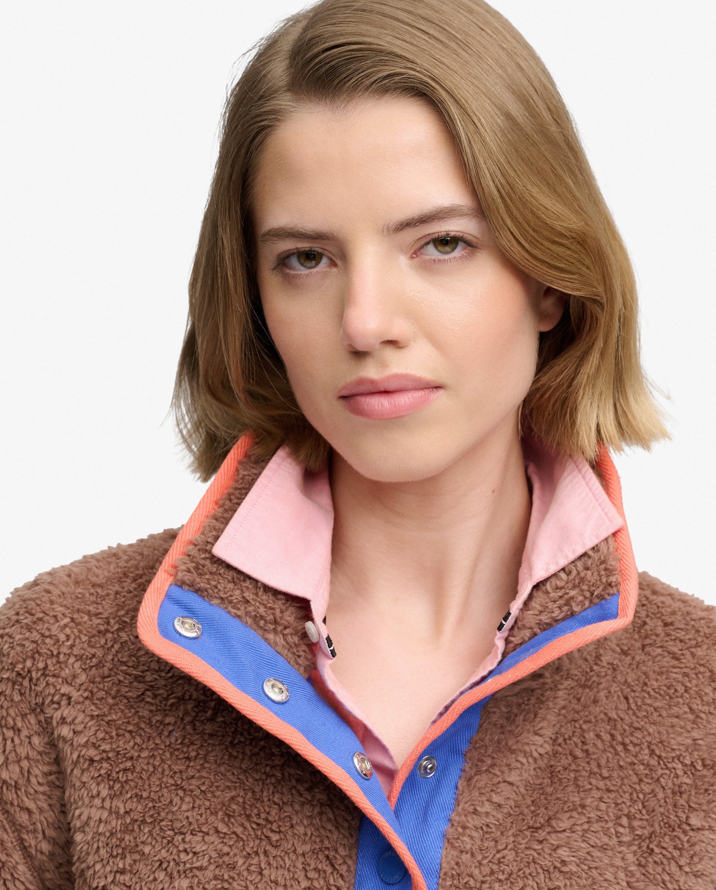 Superdry Damen Superweicher Mash Up Teddy-Fleece in Creme/Braun Superdry Damen Superweicher Mash Up Teddy-Fleece in Creme/Braun