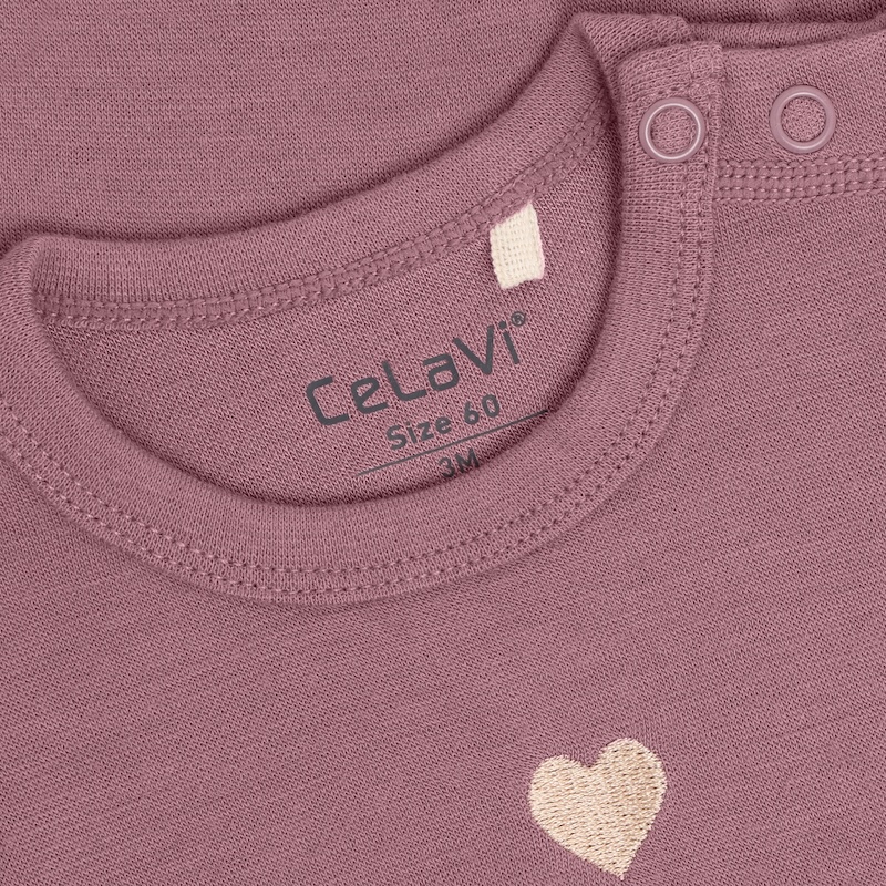 CeLaVi Langarm Body aus Merinowolle in Grape Shake mit Rosa Herz CeLaVi Langarm Body aus Merinowolle in Grape Shake mit Rosa Herz