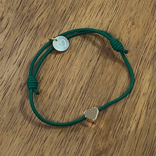 Lua Mini Heart Armband - Elastisch mit Gold Herz 