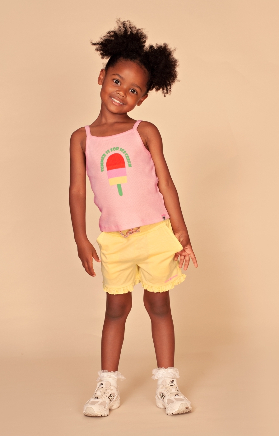Babyface Stains & Stories Jersey Short in Sonnengelb