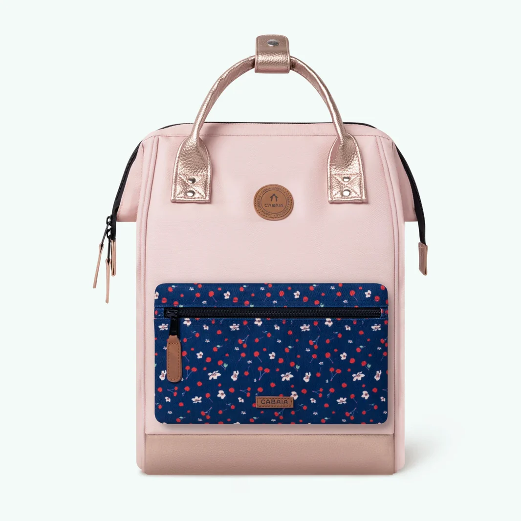 Cabaia Rucksack QUERETARO Small mit Laptop-Fach - Zartrosa & Gold Metallic
