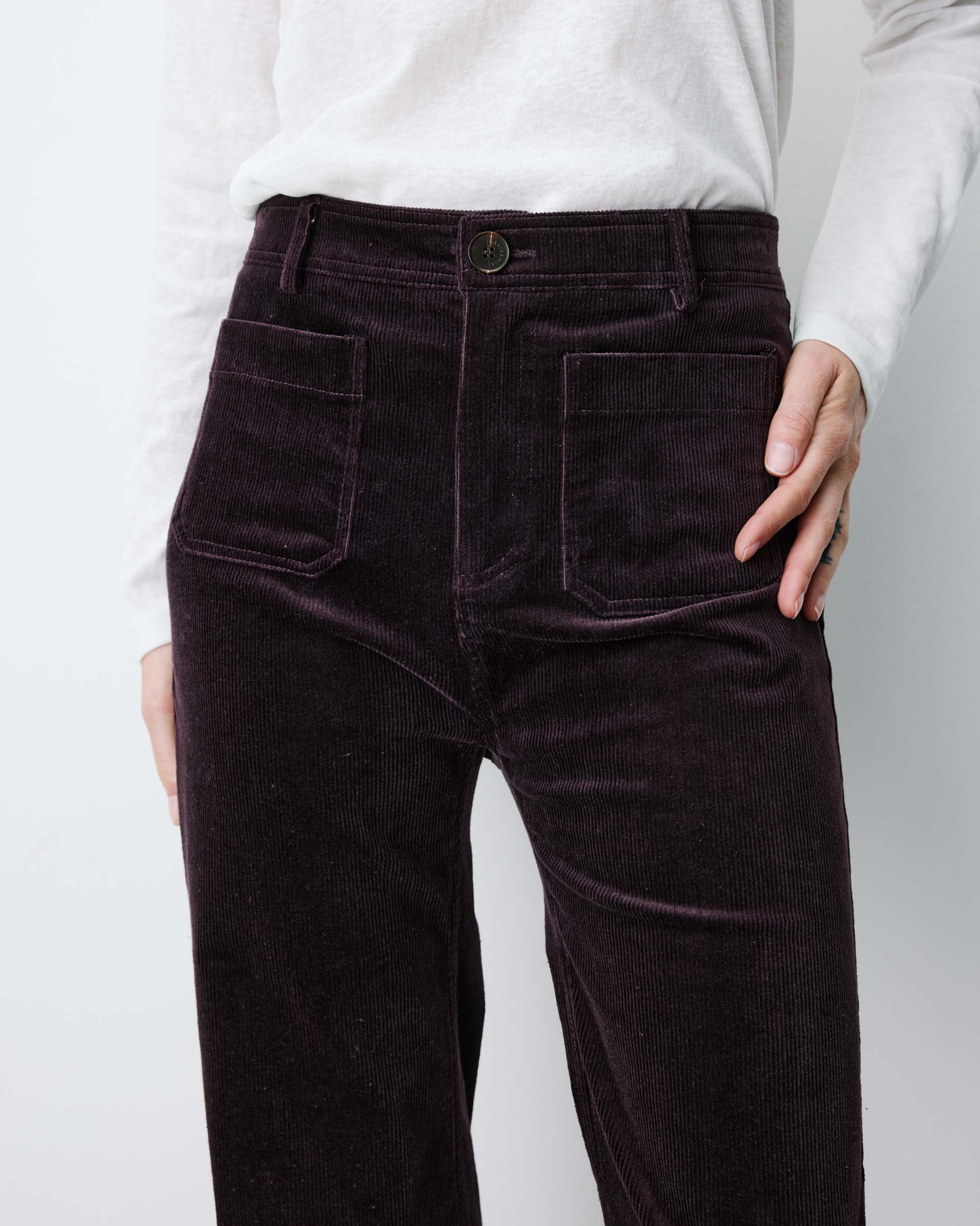 Grace & Mila Alban Damen Cordhose mit aufgesetzten Taschen in Aubergine 