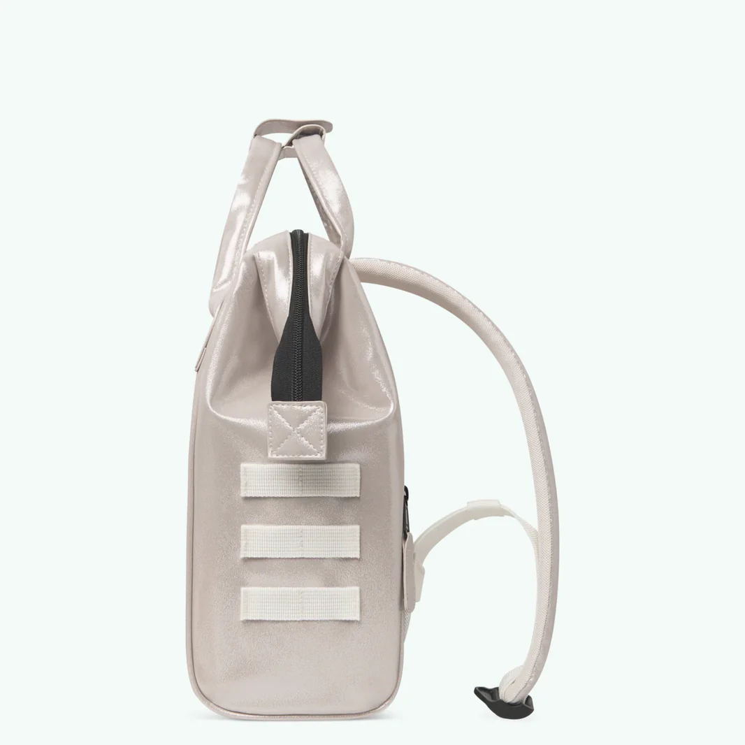 Cabaia Rucksack HONOLULU Small mit Laptop-Fach - Irisierend Gold Glam