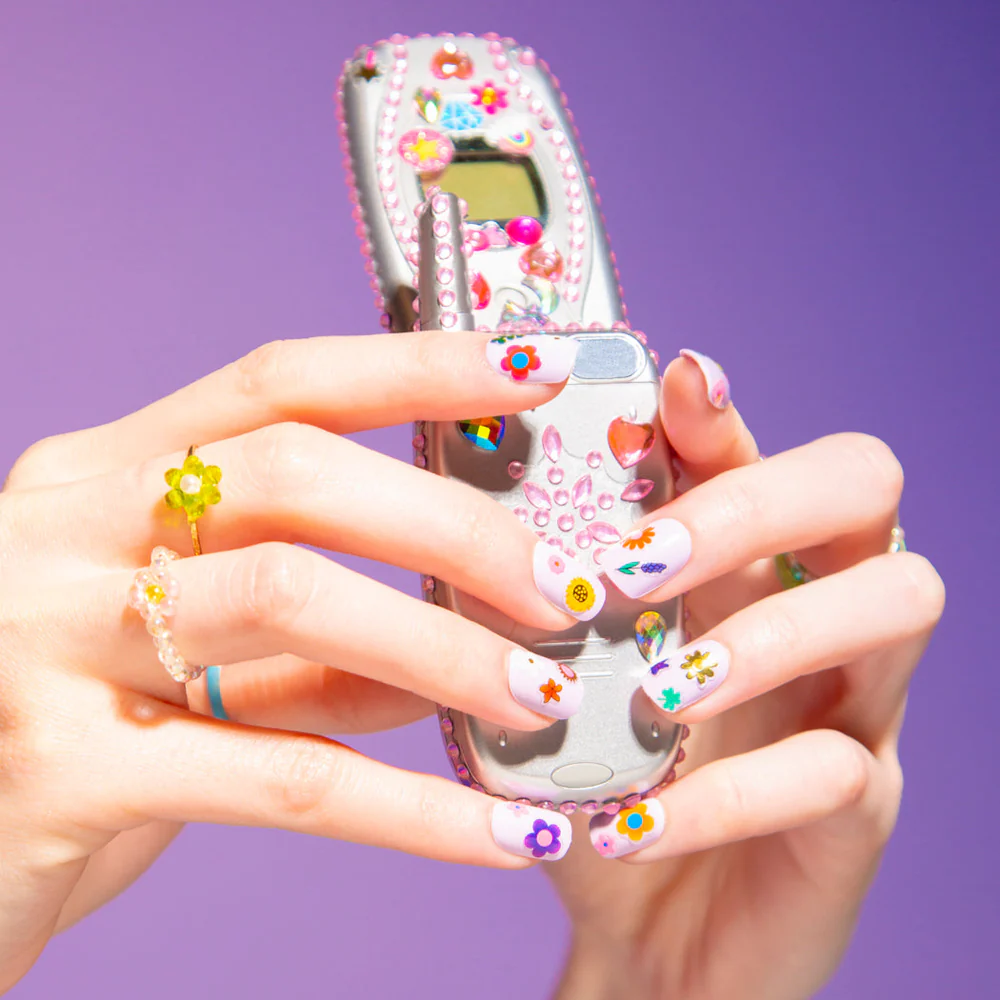 OMY Nagelsticker Aufkleber - Nail Art Flower - Blumen OMY Nagelsticker Aufkleber - Nail Art Flower - Blumen