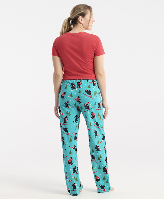 Little Blue House Damen Pyjama T-Shirt in Rot - To Ski or Apres Ski