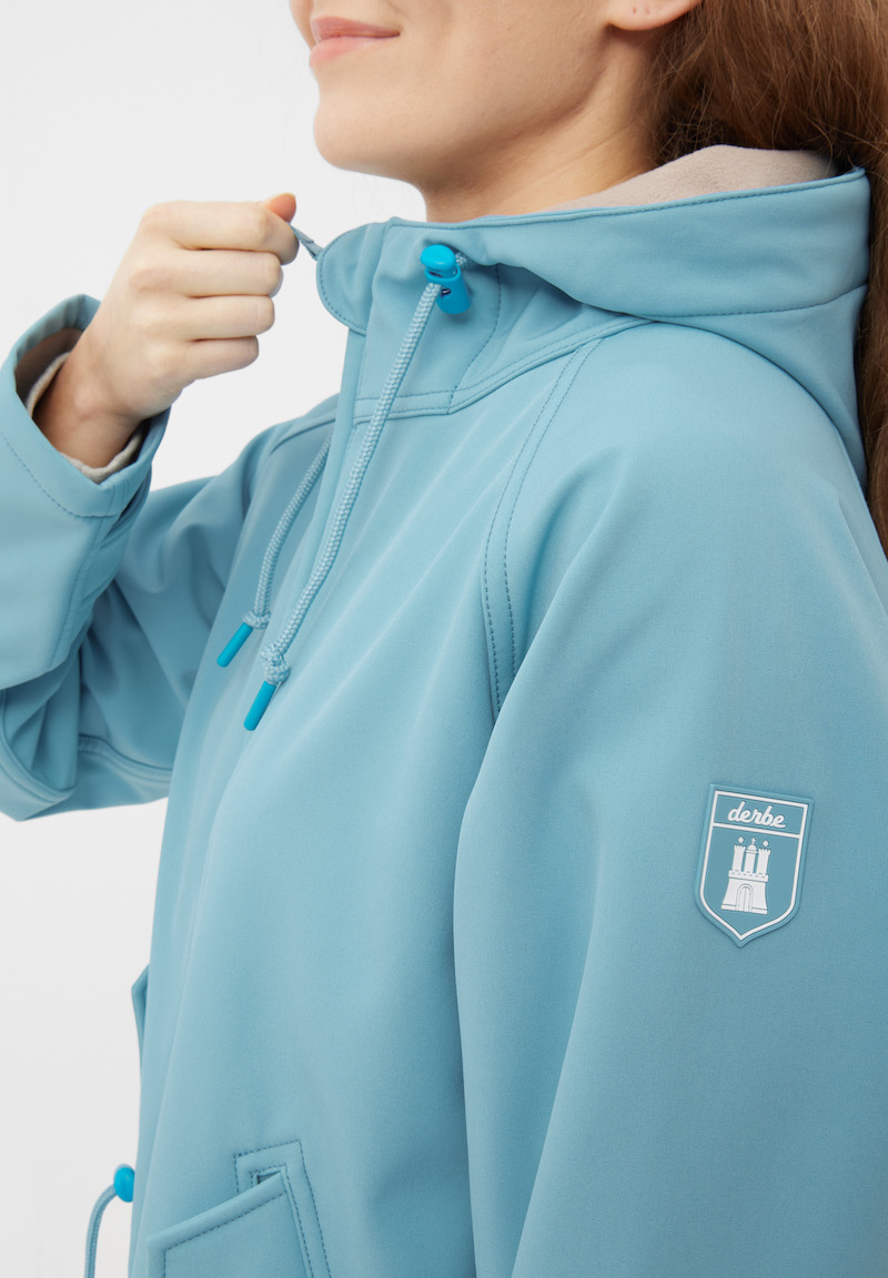 Derbe Island Friese Damen Softshelljacke in Hellblau Derbe Island Friese Damen Softshelljacke in Hellblau