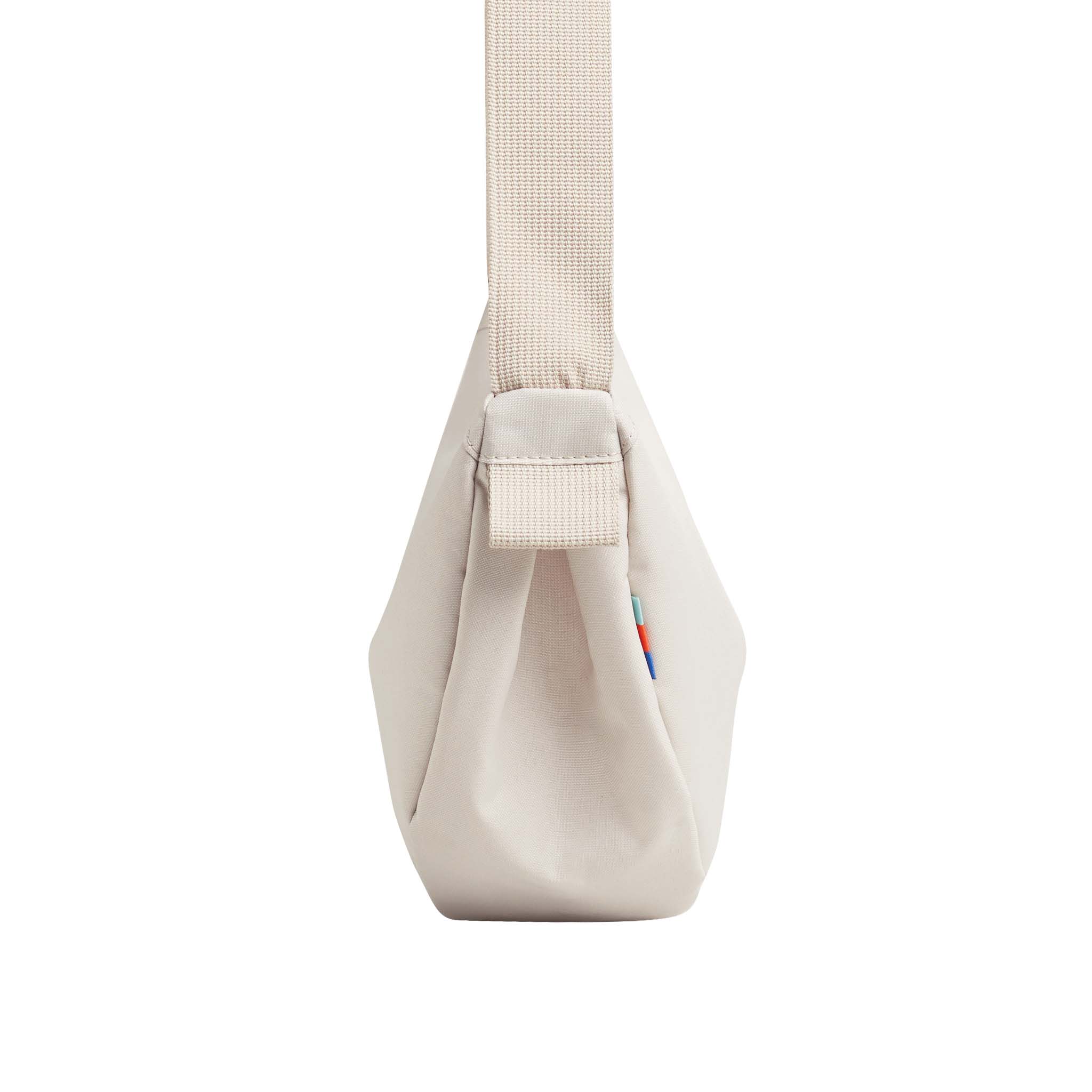 GOT BAG MOON BAG SMALL SOFT SHELL CREAM - Small Crossbody in Creme GOT BAG MOON BAG SMALL SOFT SHELL CREAM - Small Crossbody in Creme