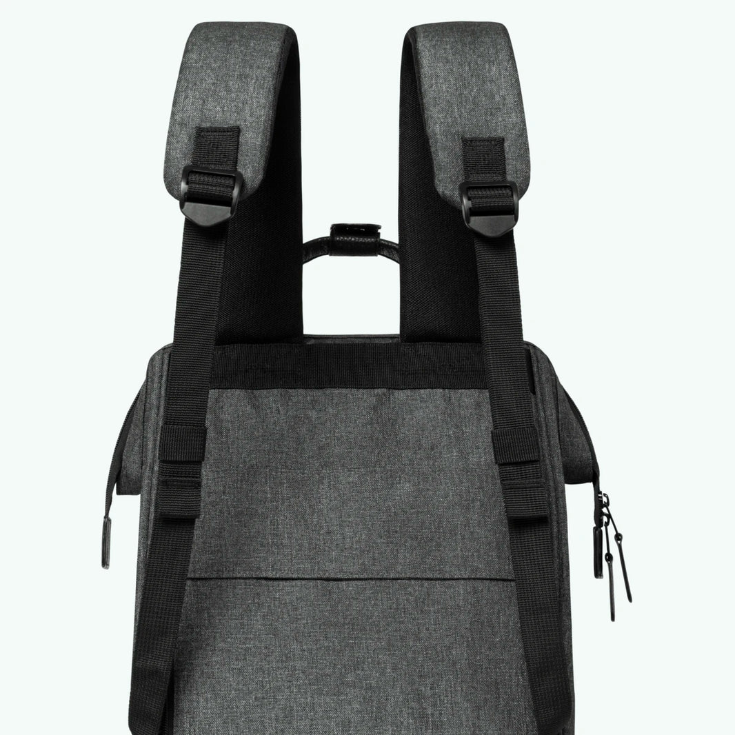 Cabaia ADVENTURER Rucksack Medium LUXEMBOURG - Schwarz Meliert