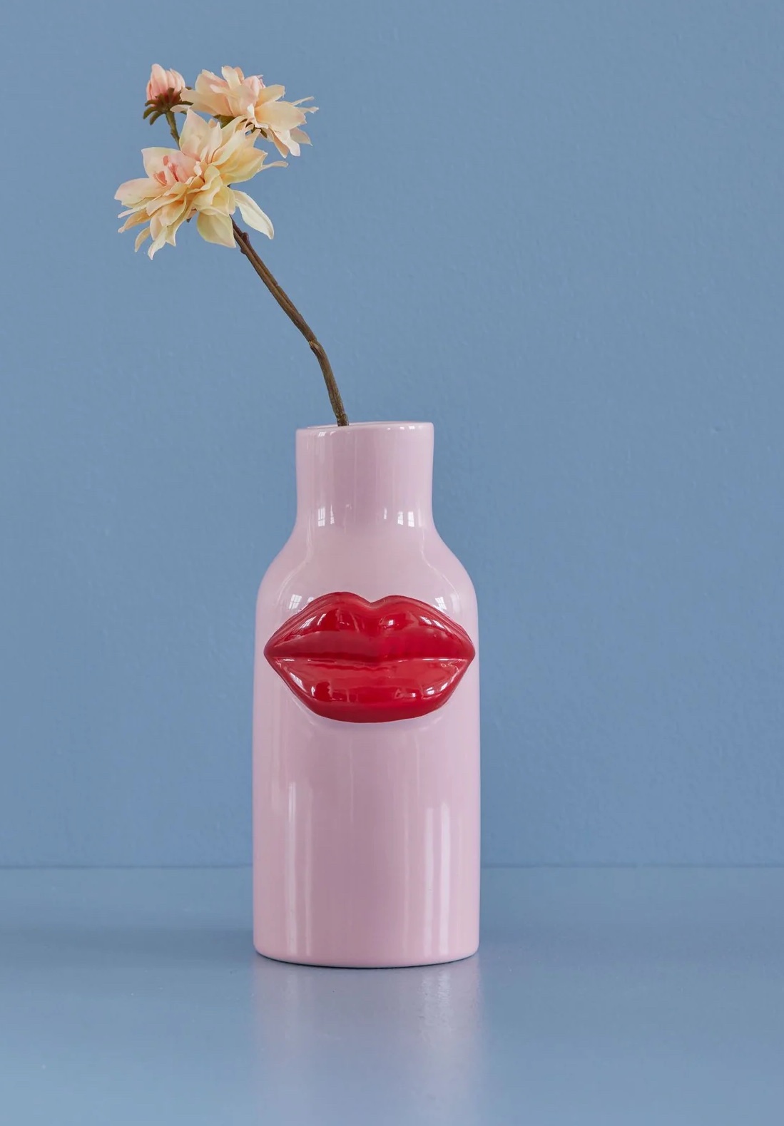 LE_CEVAS-LLIP_1800x1800-Kopie RICE Ceramic Vase mit Kussmund - groß