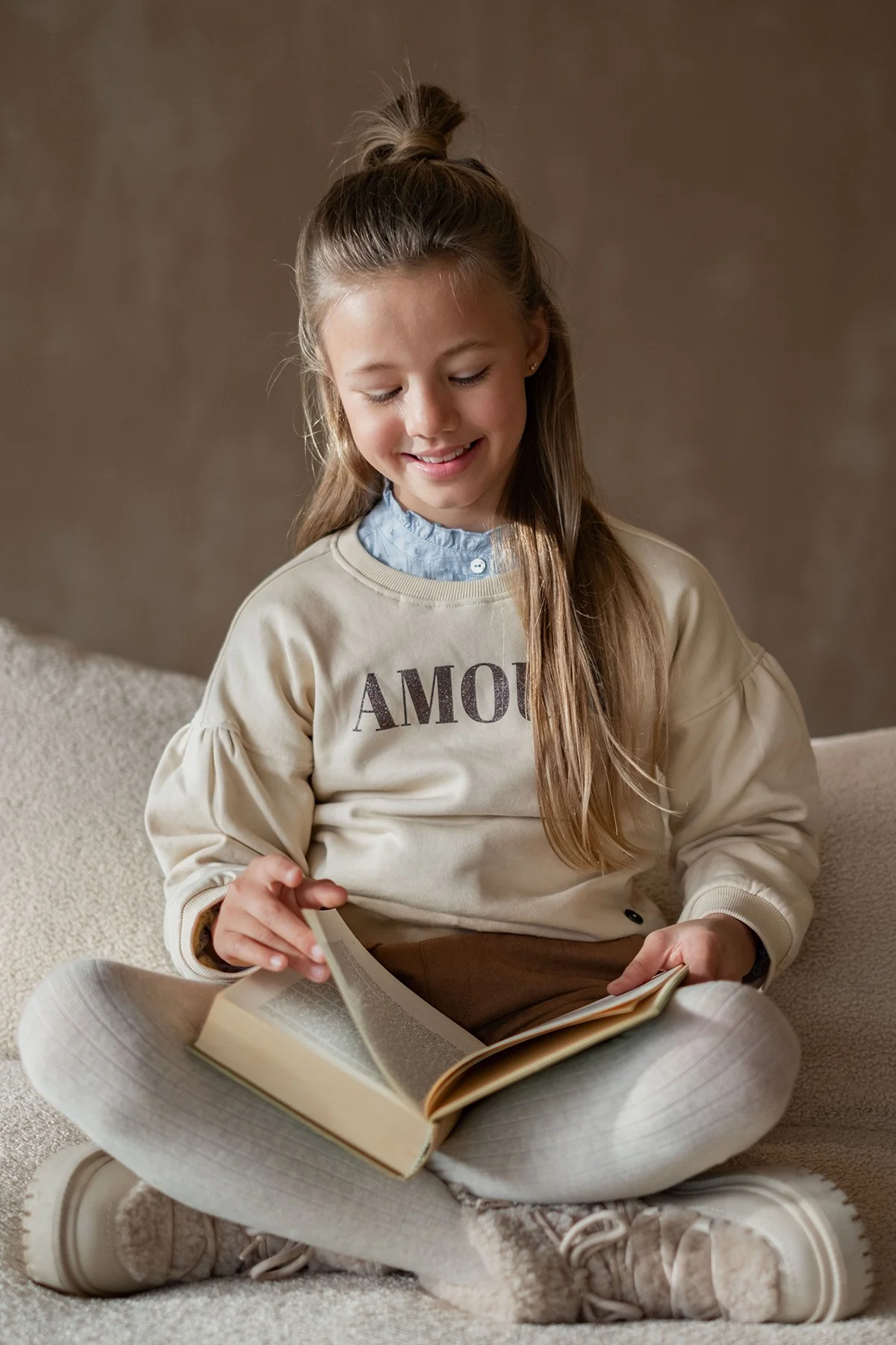 Like Flo Danee Sweatshirt in Creme - Amour Like Flo Danee Sweatshirt in Creme - Amour