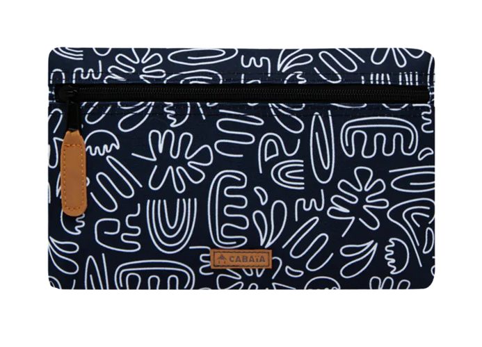 Cabaia Vordertasche - COURSIVES - Schwarzes Design - SALE Cabaia Vordertasche - COURSIVES - Schwarzes Design - SALE