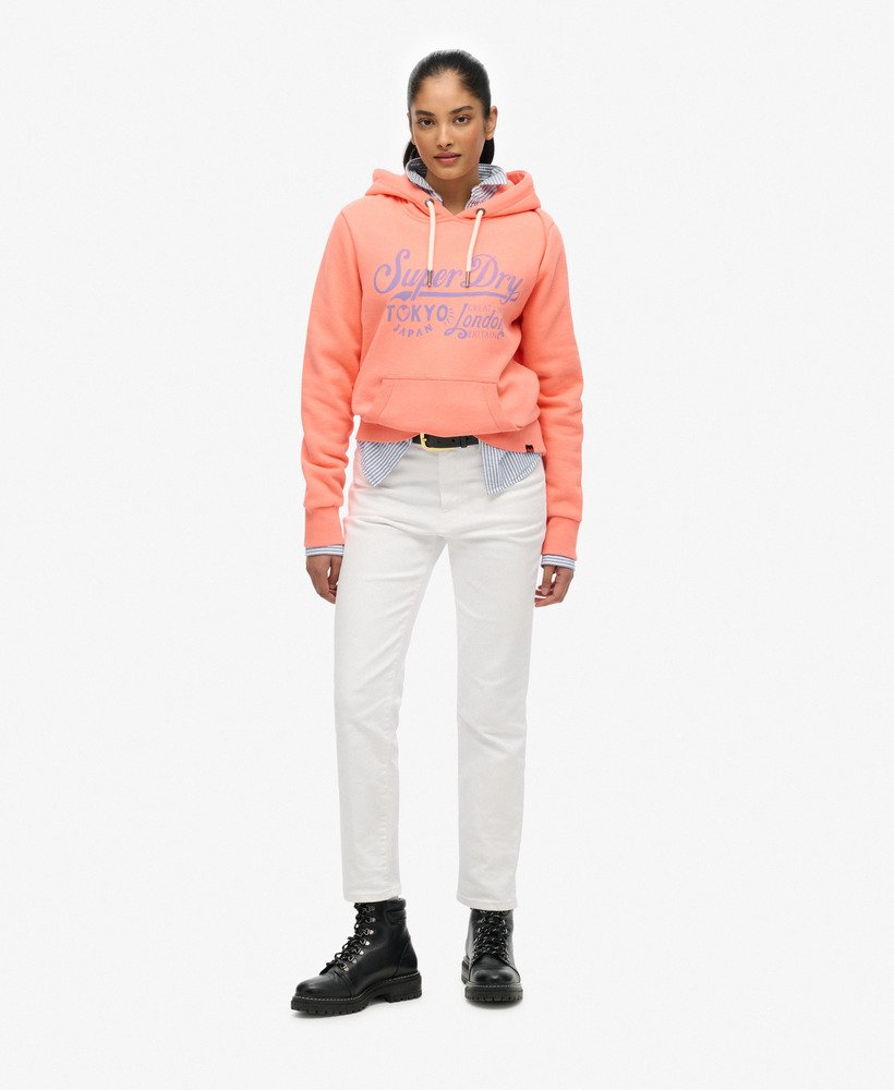 Superdry Damen Tokyo London Hoodie in Neon Coral mit Flieder Schrift Superdry Damen Tokyo London Hoodie in Neon Coral mit Flieder Schrift